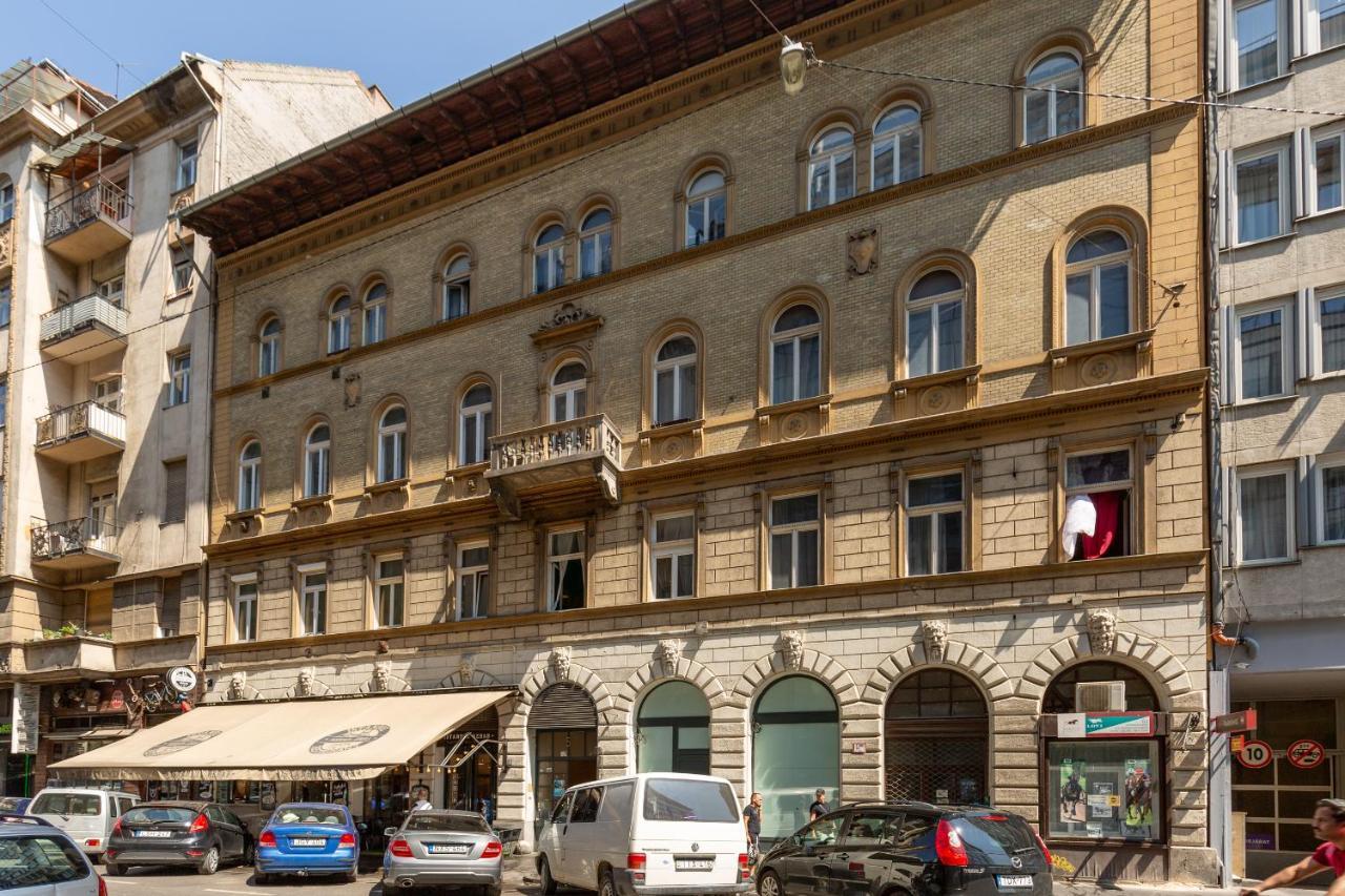 Bien Apartment Budapest Exterior photo